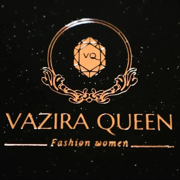 VQ Rabbit Brooch - Picture 6 of 8